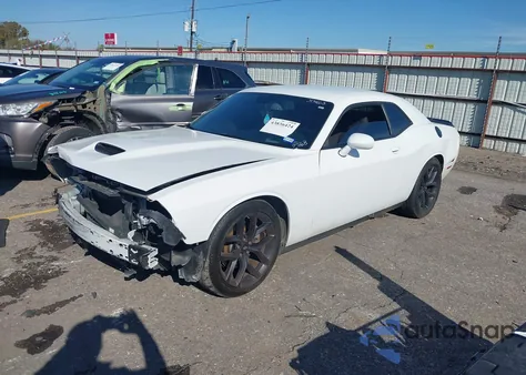 2021 Dodge Challenger Gt z USA, uszkodzony, nr VIN 2C3CDZJG6MH662768